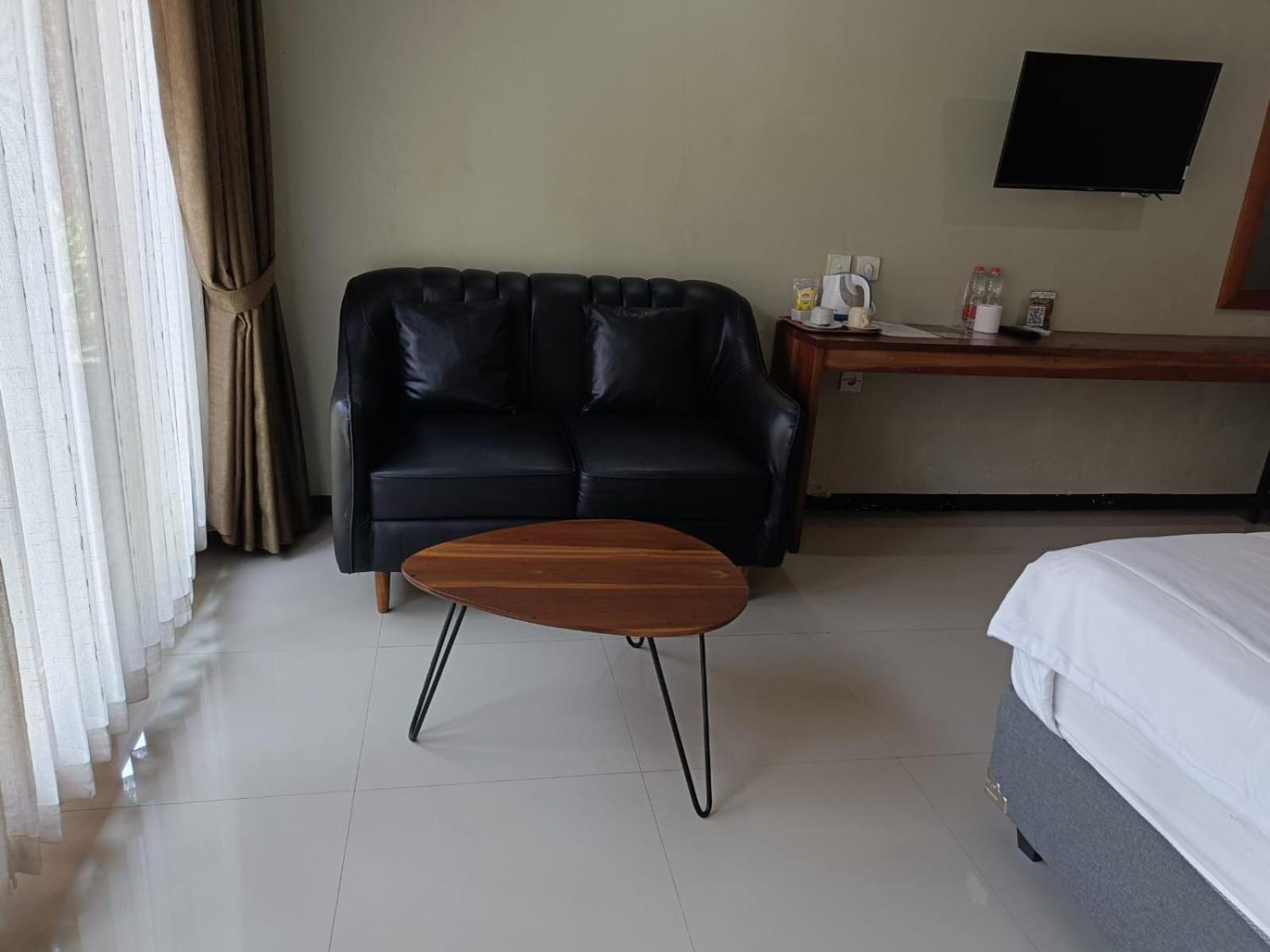 Hastina Hotel Lombok Mataram Eksteriør billede