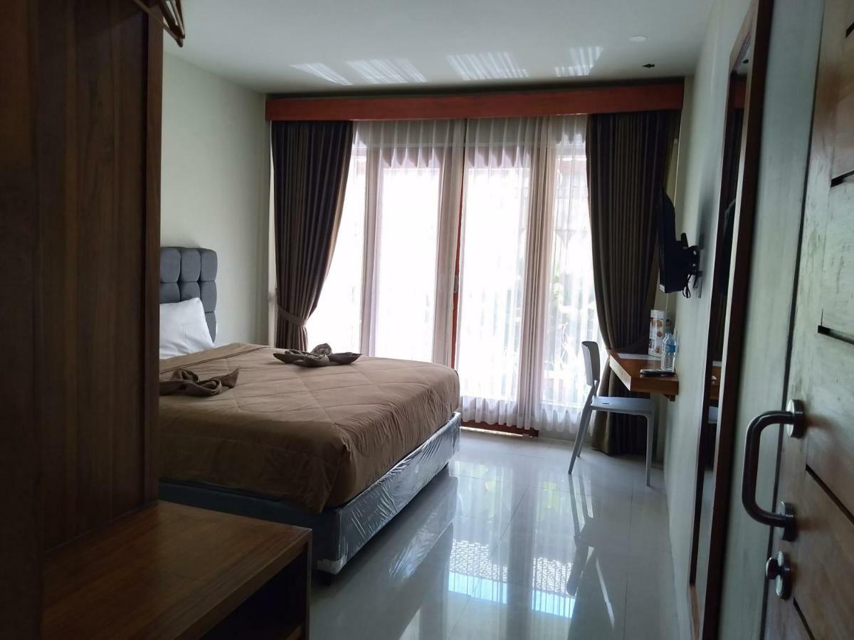Hastina Hotel Lombok Mataram Eksteriør billede